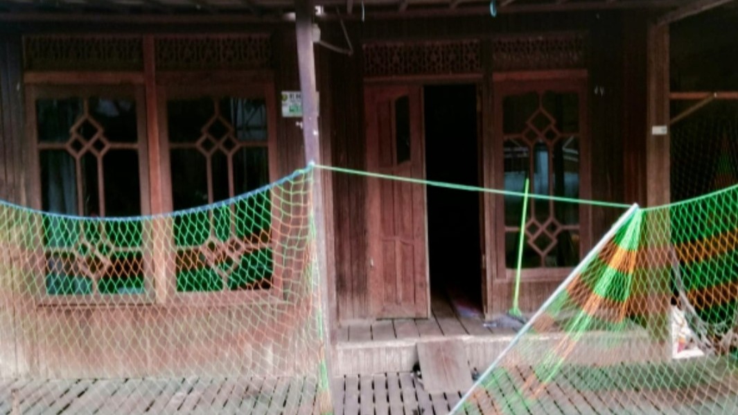 bedah rumah desa