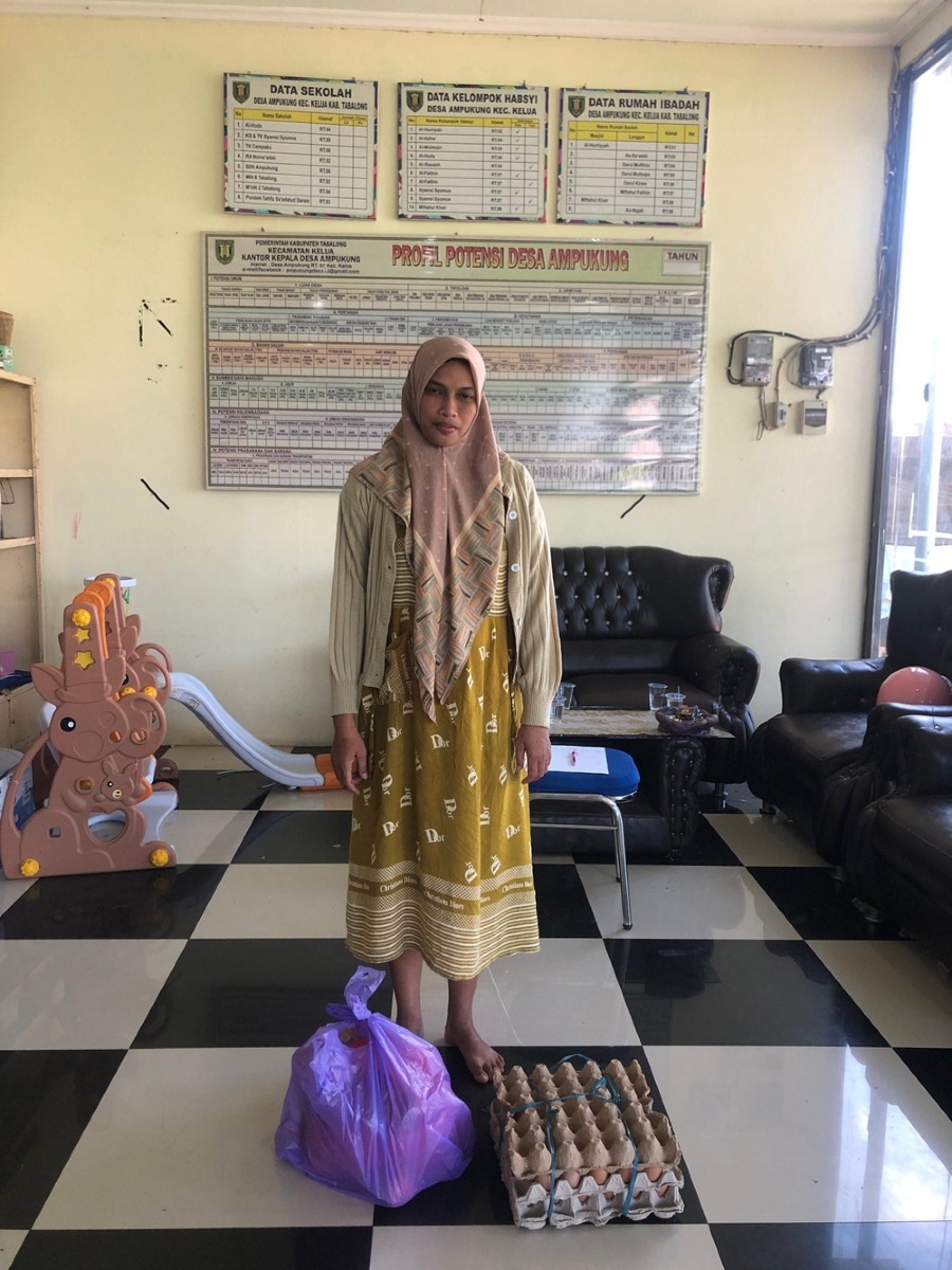 pembagian PMT bumil kek dan balita stunting