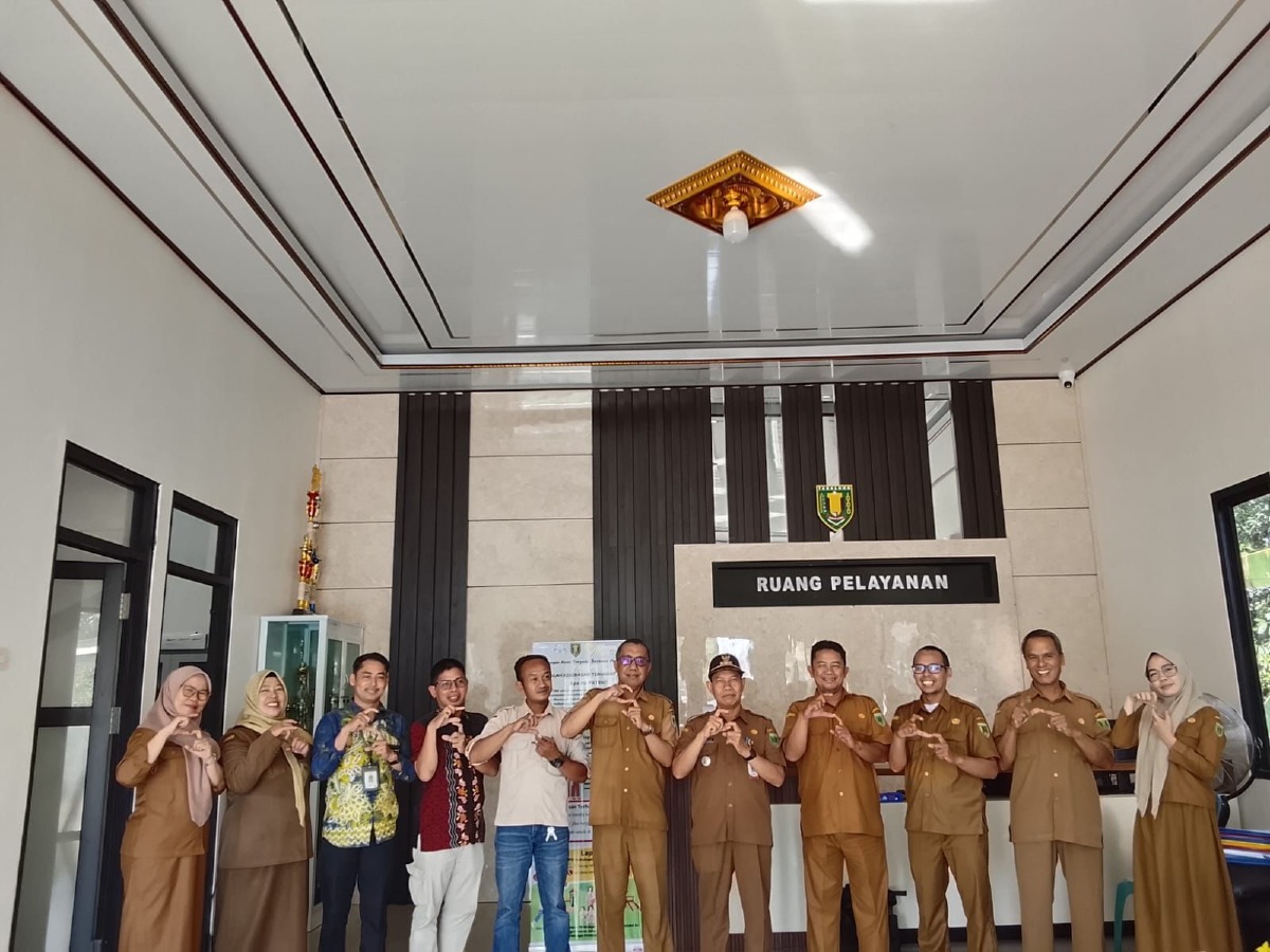 Monitoring dari Pemerintahan Kecamatan Muara Uya Kepada desa Mangkupum