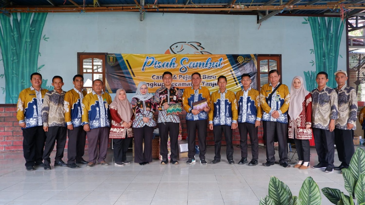 Aparatur Desa dan BPD Juai Hadiri Acara Pisah Sambut Camat Tanjung dan Pejabat Kecamatan