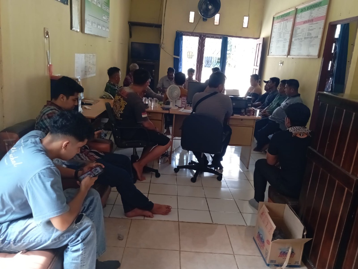 Antrean Pom Bensin Kambitin Dikeluhkan, Warga Minta Pemerintah Desa Turun Tangan