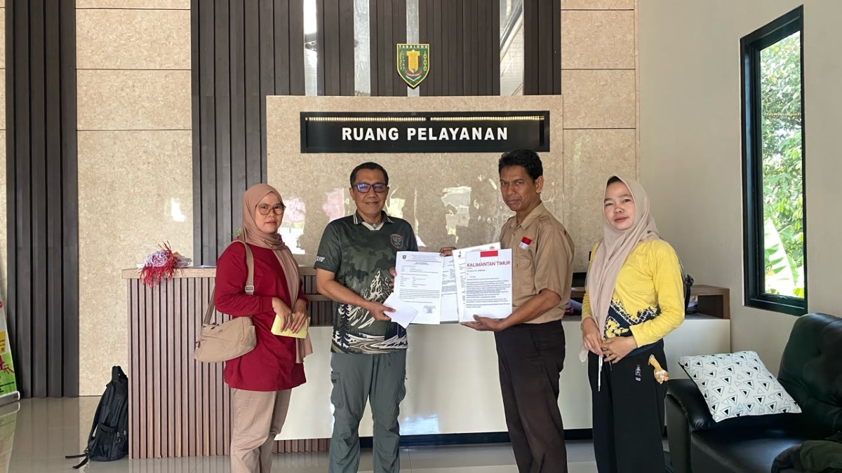 Kunjungan dari Salah Satu Alumni SLB Tuna Rungu Sebagai Anggota Gerakan Pramuka dari Kalimantan Timur