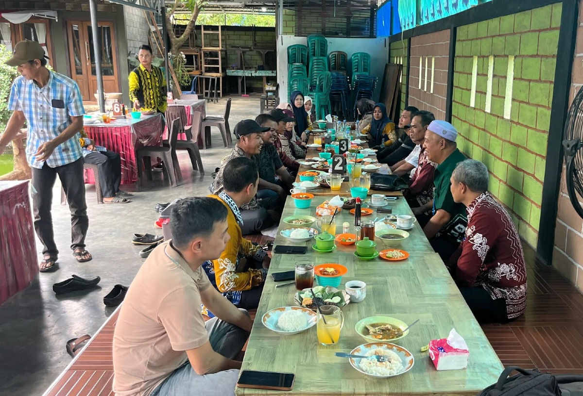 Sambut Pemimpin Baru, Desa Kambitin Gelar Pisah Sambut Pj. Kepala Desa dan Kades PAW