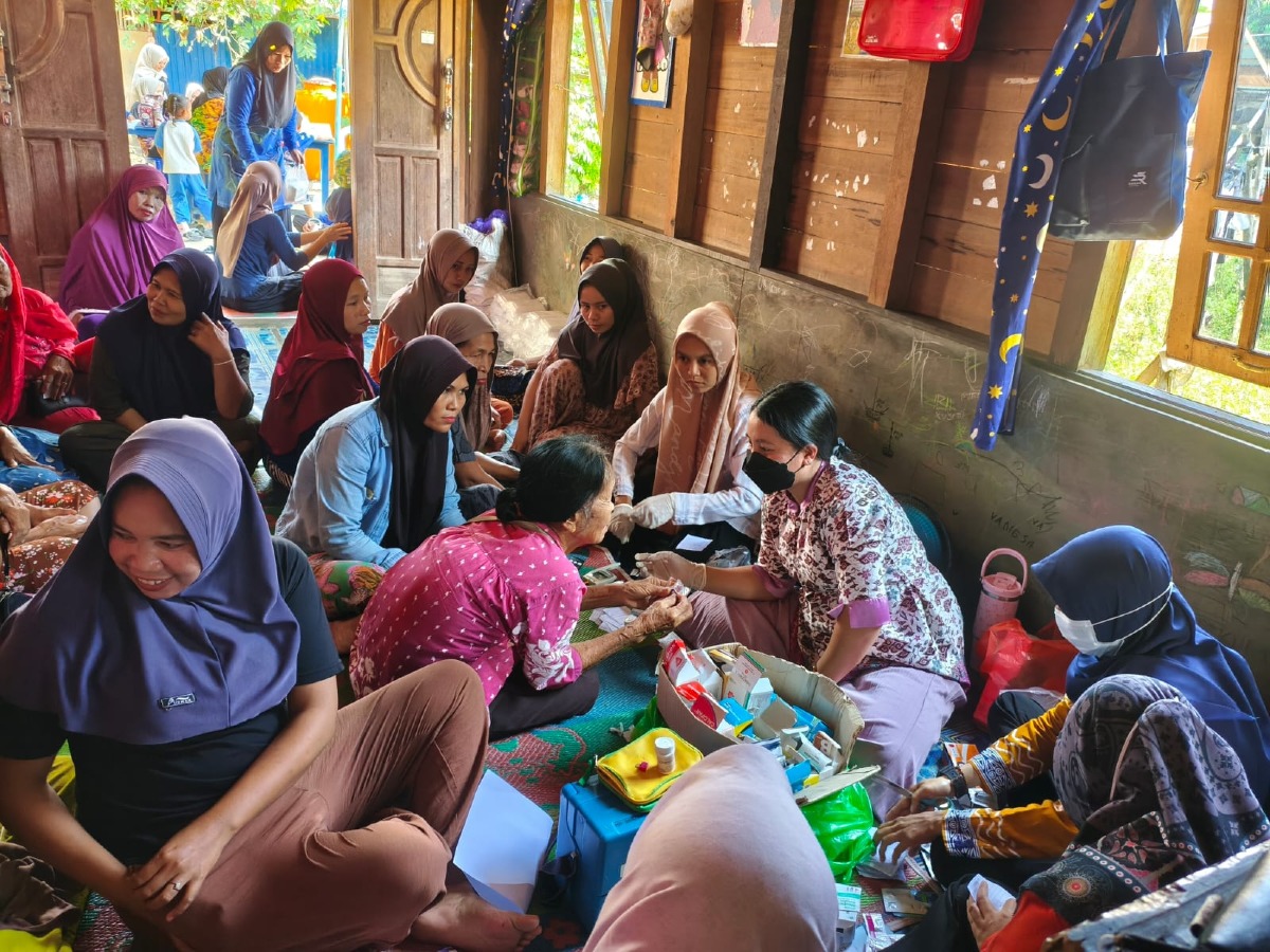 Kegiatan Rutin Posyandu ILP desa Mangkupum