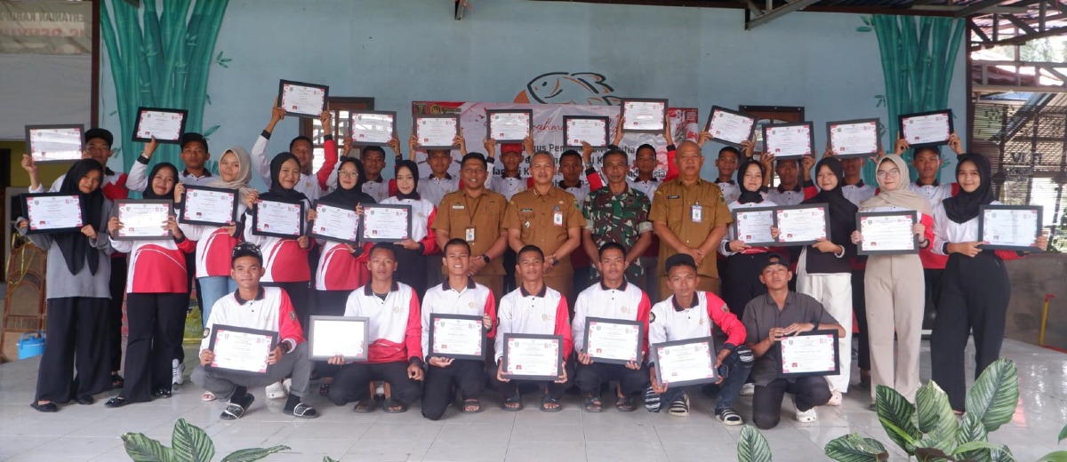 Apresiasi Suksesnya HUT ke-81 RI, Pemdes Kambitin Hadiri Syukuran dan Pembubaran Panitia HUT ke-81 RI di Pembataan