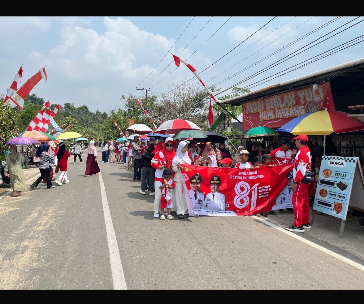 Jalan Sehat Memperingati HUT RI Ke-81