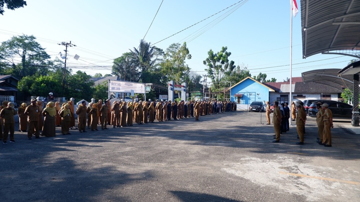 Apel Gabungan: Camat Tanjung Tekankan Penguatan Gotong Royong dan Dukungan Program Prioritas Bupati