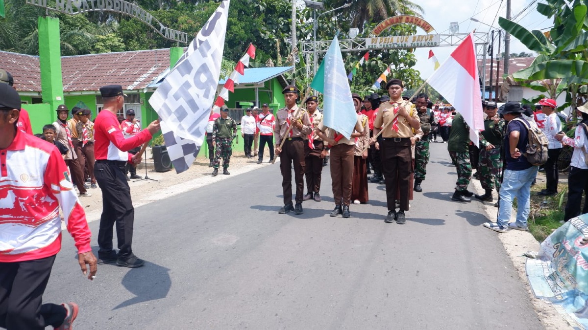 Semarakkan HUT RI ke-81, Pemdes dan BPD Juai Ikuti Aksi Napak Tilas Perjuangan Pahlawan