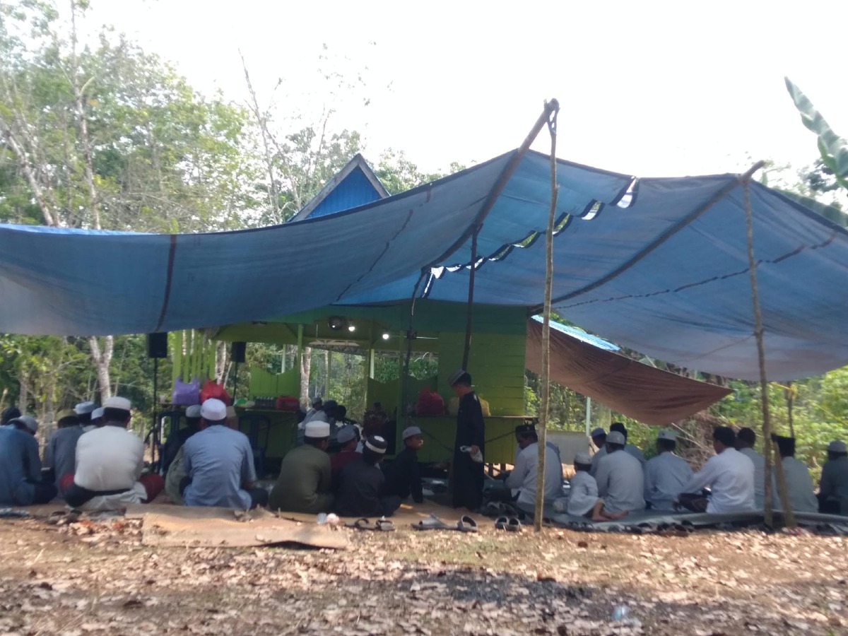 Penuh Khidmat, Warga Desa Luk Bayur Gelar Peringatan Haul Datu Tanduyan Keramat di RT 03