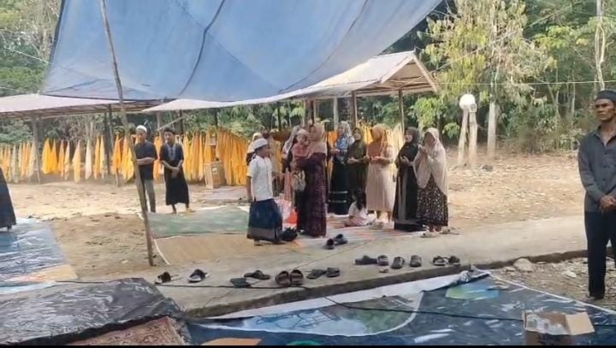 Warga Desa Luk Bayur Gelar Peringatan Haul Datu Kamuning Keramat di RT 05 dengan Penuh Khidmat