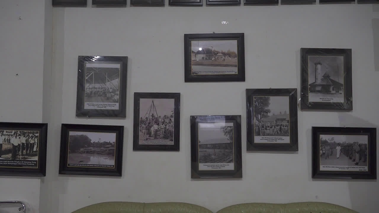 Kurasi Foto Tabalong Tempo Dulu, Upaya Dispersip Tabalong Lestarikan Memori Sejarah
