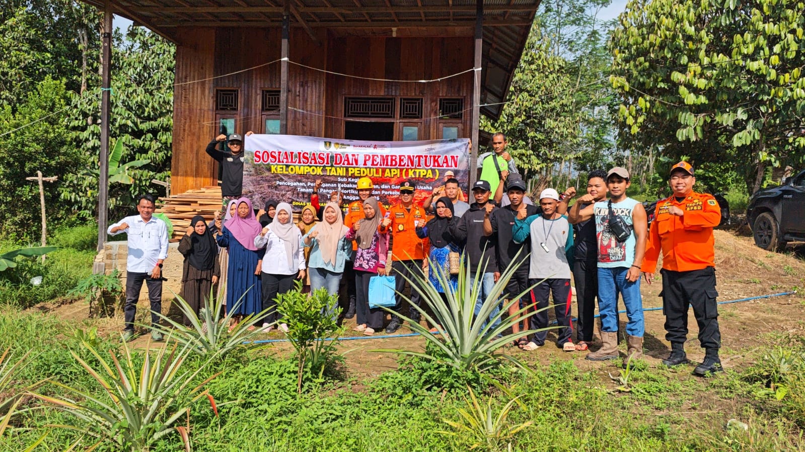 Sosialisasi dan Pembentukan Kelompok Tani Peduli Api (KTPA)