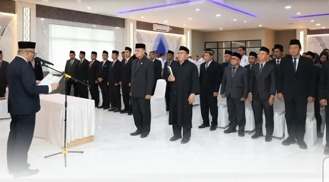 Bupati Tabalong Lantik Komisaris PT Air Minum Tabalong Bersinar