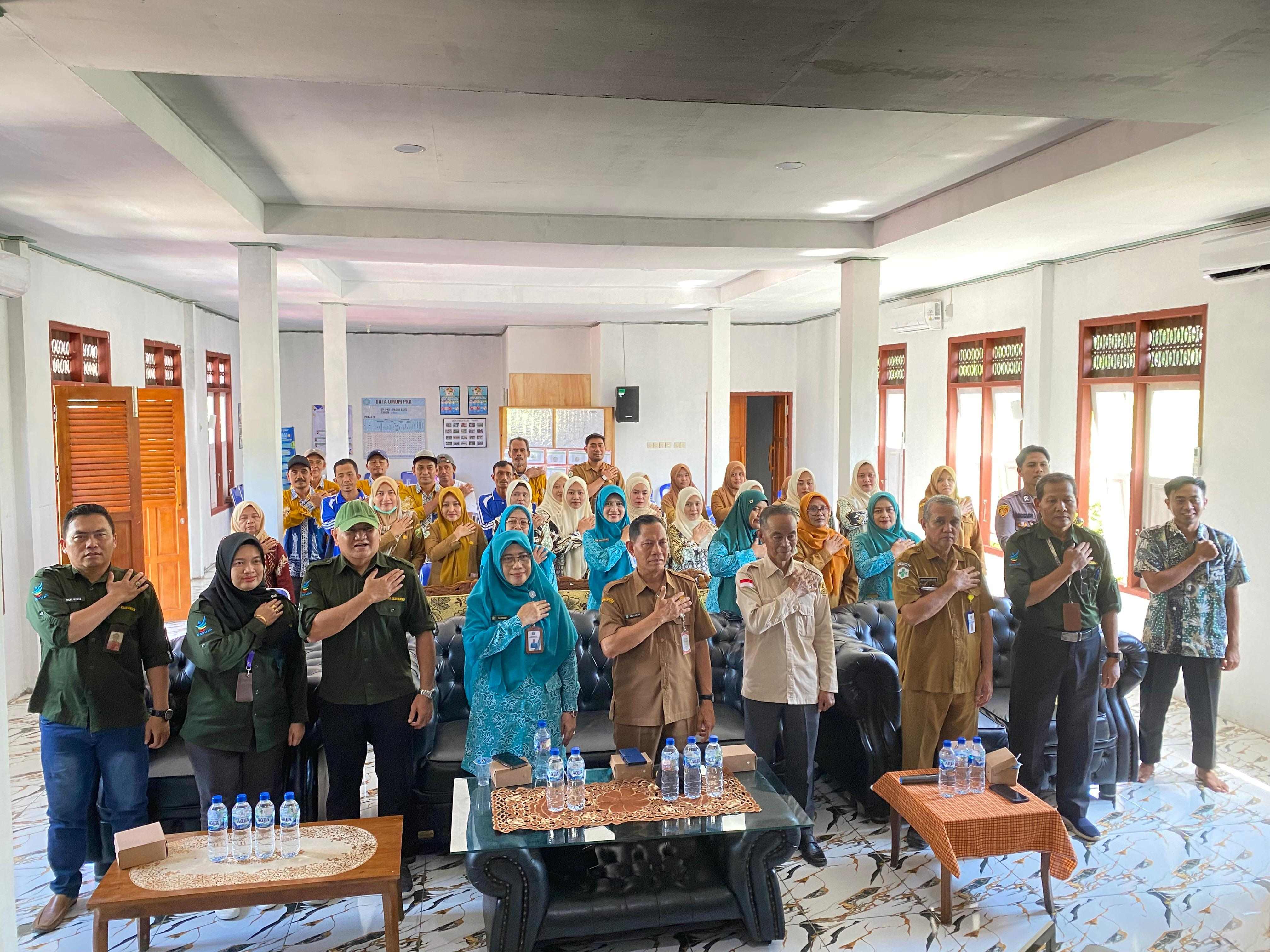 PEMBINAAN USAHA KESEHATAN SEKOLAH OLEH TENAGA KESEHATAN PUSKESMAS 