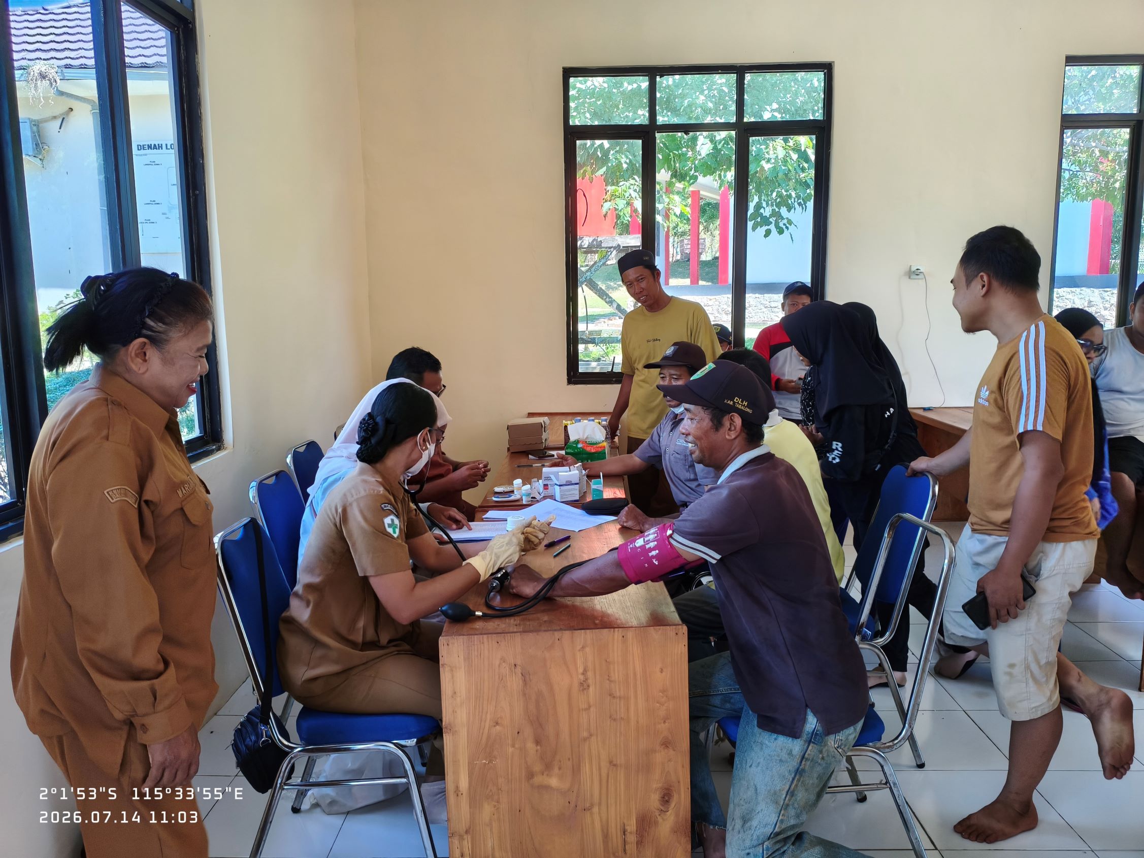 Puskesmas Wirang Laksanakan Upaya Kesehatan Kerja (UKK) bagi Petugas UPTD Pengelolaan Sampah Kabupaten Tabalong – TPA Bongkang