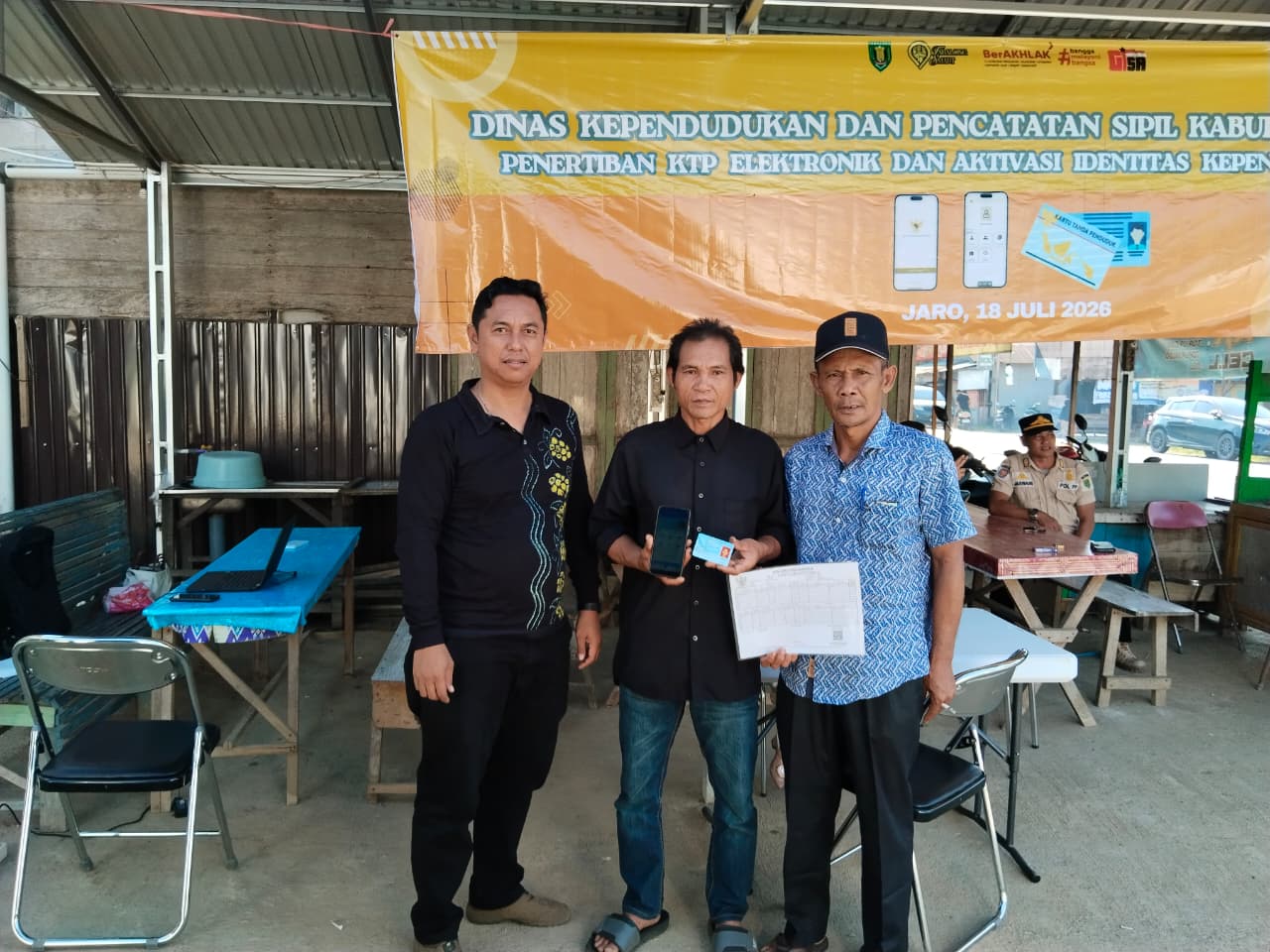 Penertiban adminduk (KTP dan IKD) di Pasar Jaro