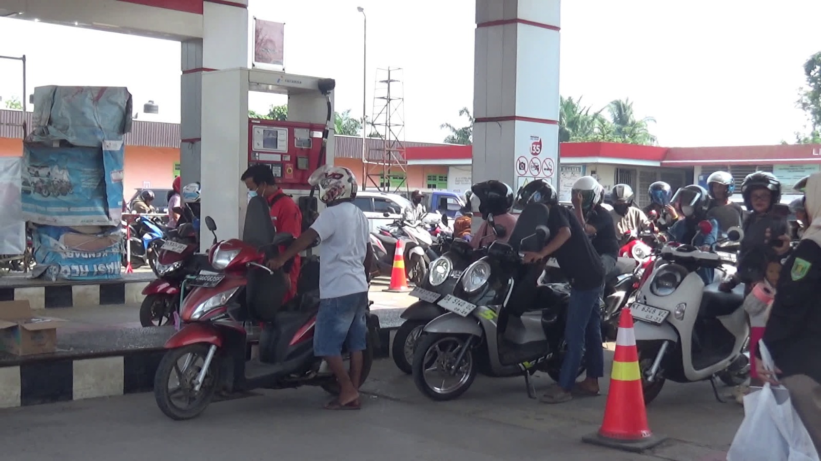 SPBU di Tabalong Serentak Terapkan Sistem Ganjil Genap, Antrean Pertalite Berkurang