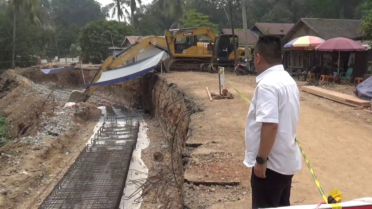 Cegah Longsor dan Kecelakaan, Retaining Wall Luk Bayur Dikebut