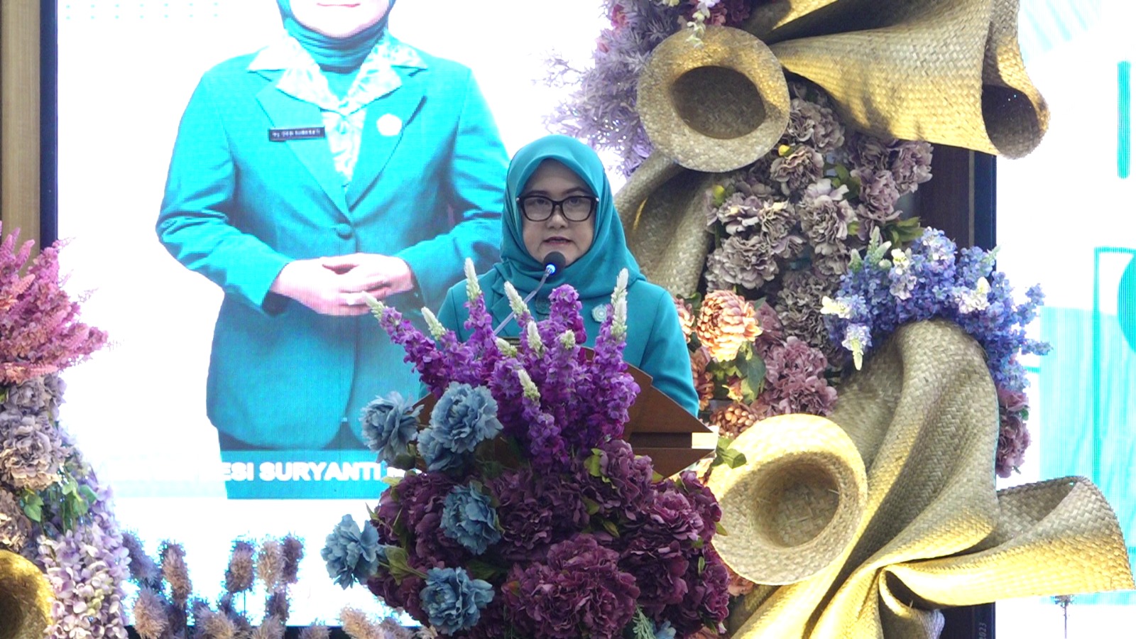 HKG PKK Ke-54, Desi Dorong Kader Wujudkan Indonesia Emas 2045