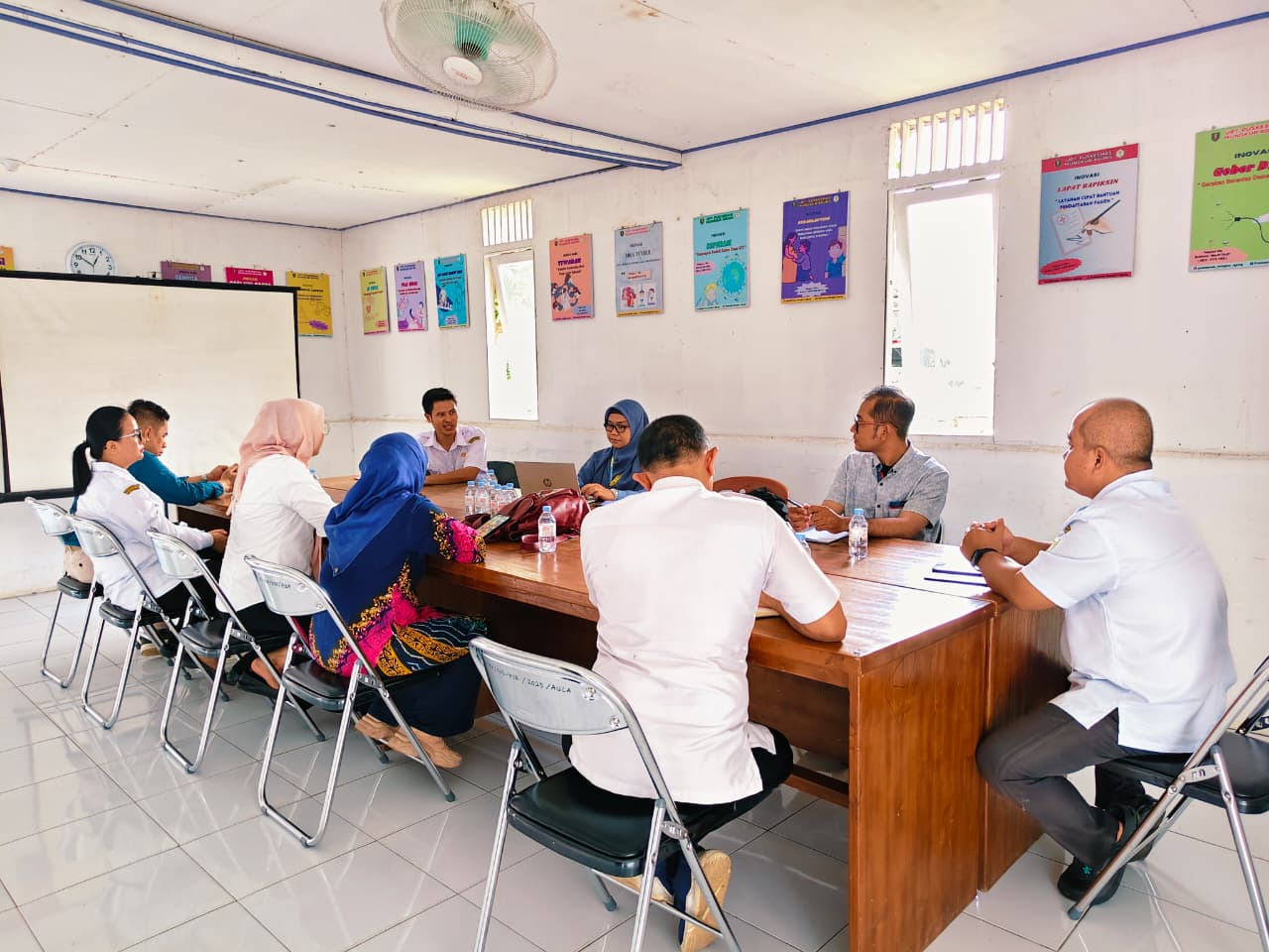 KEMENKES MELAKUKAN ASSESSMENT RABIES CENTER PADA PUSKESMAS MUNGKUR AGUNG