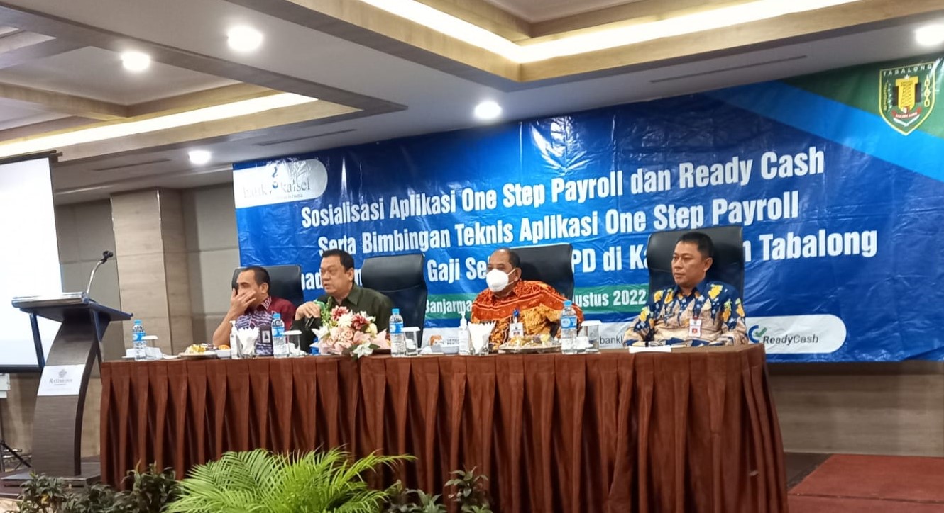 Sosialisasi dan Bimtek Aplikasi One Step Payroll dan Ready Cash pada Bendahara Pengeluaran SKPD oleh Bank Kalsel