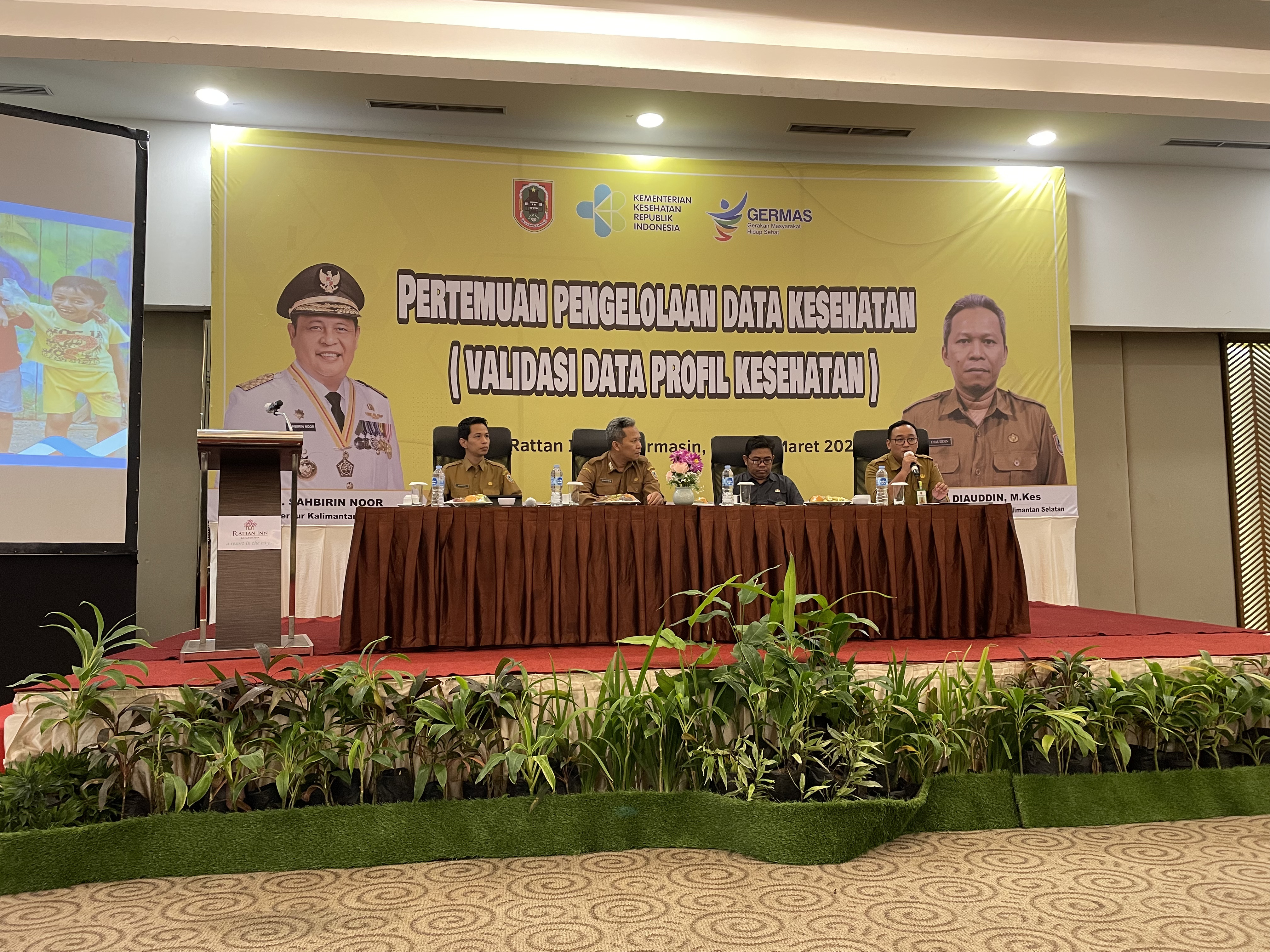PERTEMUAN PENGELOLAAN DATA KESEHATAN ( VALIDASI DATA PROFIL KESEHATAN)