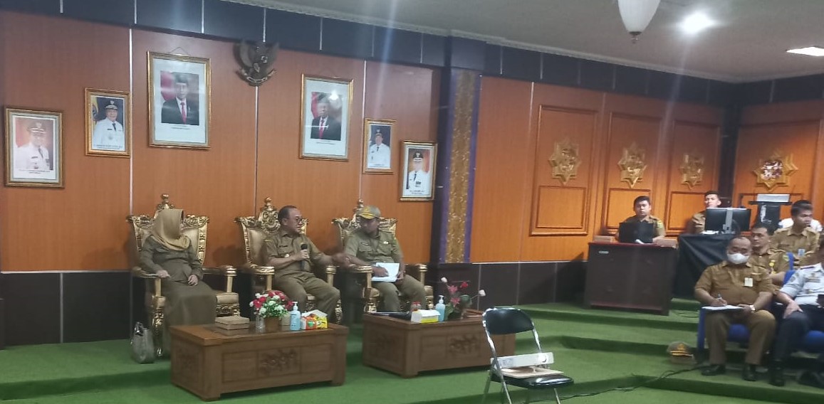 Rapat Persiapan Pergeseran APBD untuk kedatangan RI 1 dan dana DID