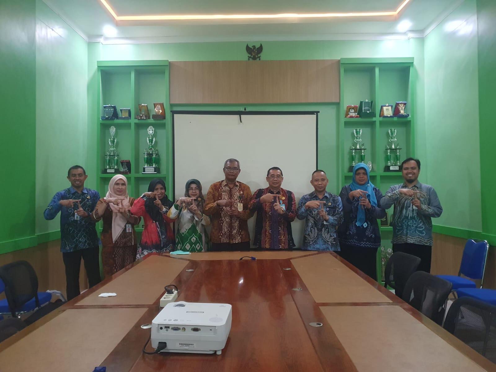 Kampung Peduli TBC menjadi Topik Utama dalam Kunjungan Dinas Kesehatan Provinsi Kalimantan Selatan ke Dinas Kesehatan Kabupaten Tabalong