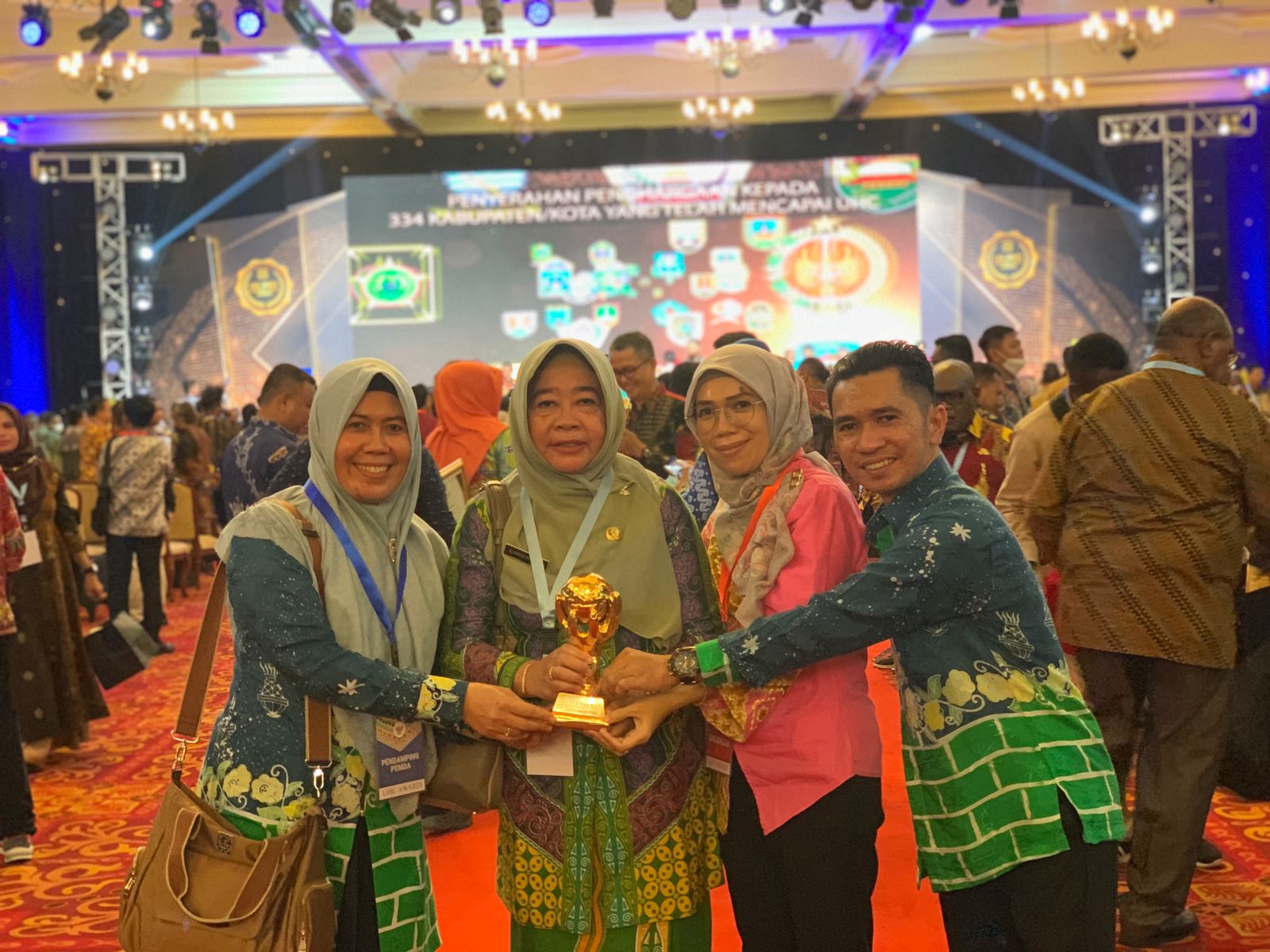 Pemerintah Kabupaten Tabalong Meraih Penghargaan Universal Health Coverage (UHC) Tingkat Nasional