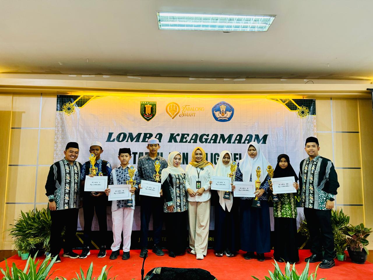 Lomba Keagamaan Jenjang SMP ( TARTIL DAN KALIGRAFI )