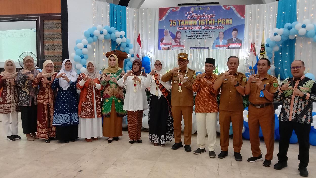 HUT IGTKI Ke-75 Kabupaten Tabalong di Gedung Saraba Kawa Tanjung Tabalong