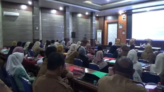 DP3AP2KB Tabalong Gelar Pelatihan Pengelolaan Rumah Data Kependudukan Kampung KB