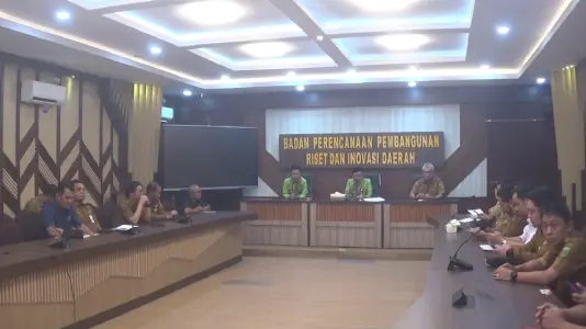 Bupati Tabalong Tekankan Satu Data SiLangkar untuk Tepatkan Program Pengentasan Kemiskinan