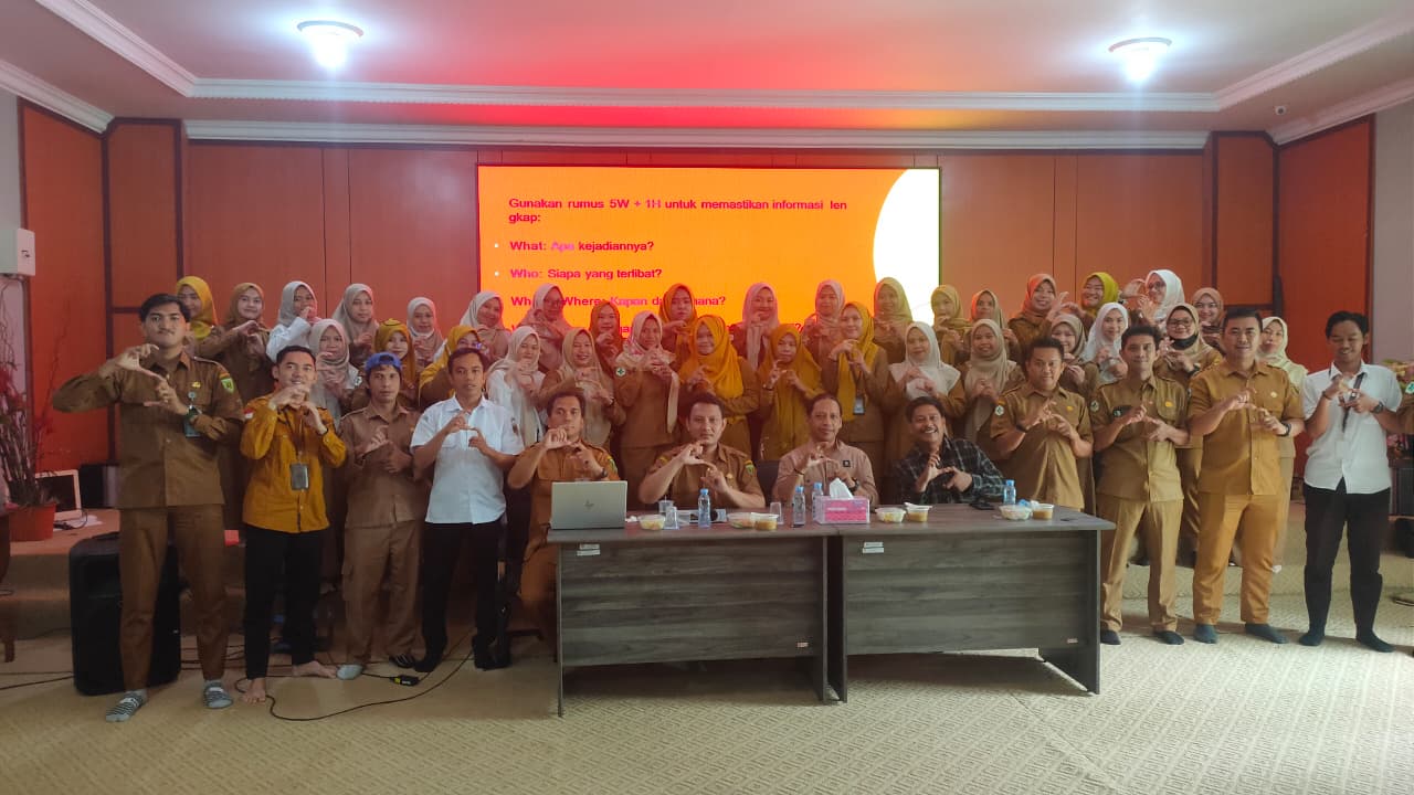 Pelatihan Jurnalistik Bagi Tenaga SDMK Puskesmas Upau