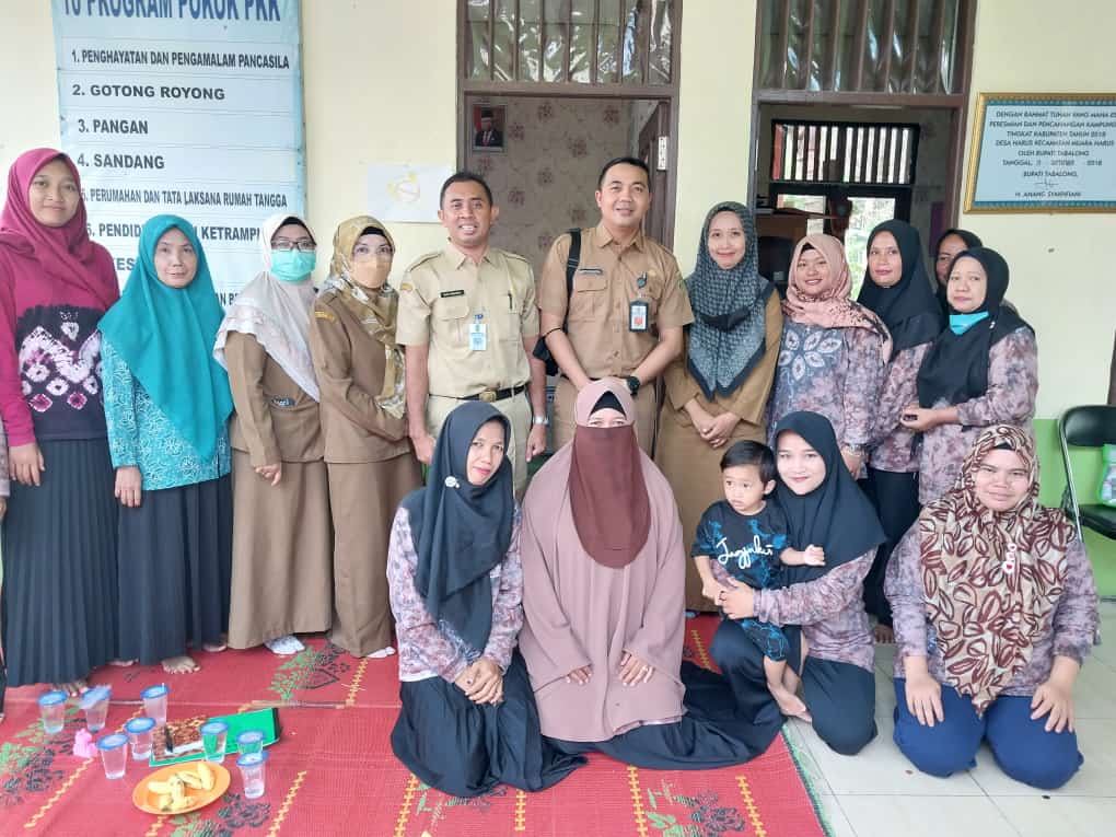 MONITORING KEGIATAN POSYANDU DI DESA HARUS KECAMATAN MUARA HARUS OLEH SEKSI SURVEILANS IMUNISASI DINAS KESEHATAN KABUPATEN TABALONG