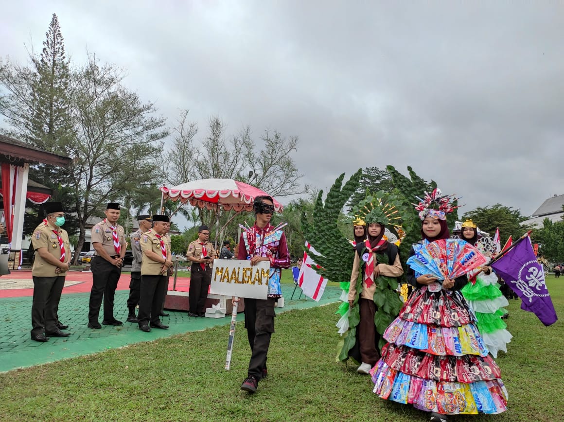 Tanamkan Budaya Hidup Sehat, Ratusan Pramuka Tabalong Gelar Pawai