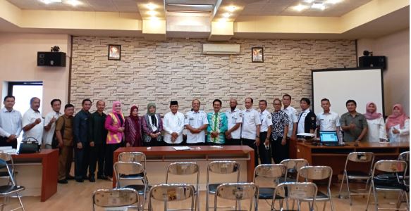 Dinas PMD dampingi Komisi I DPRD Tabalong Kunker ke Kab Gresik