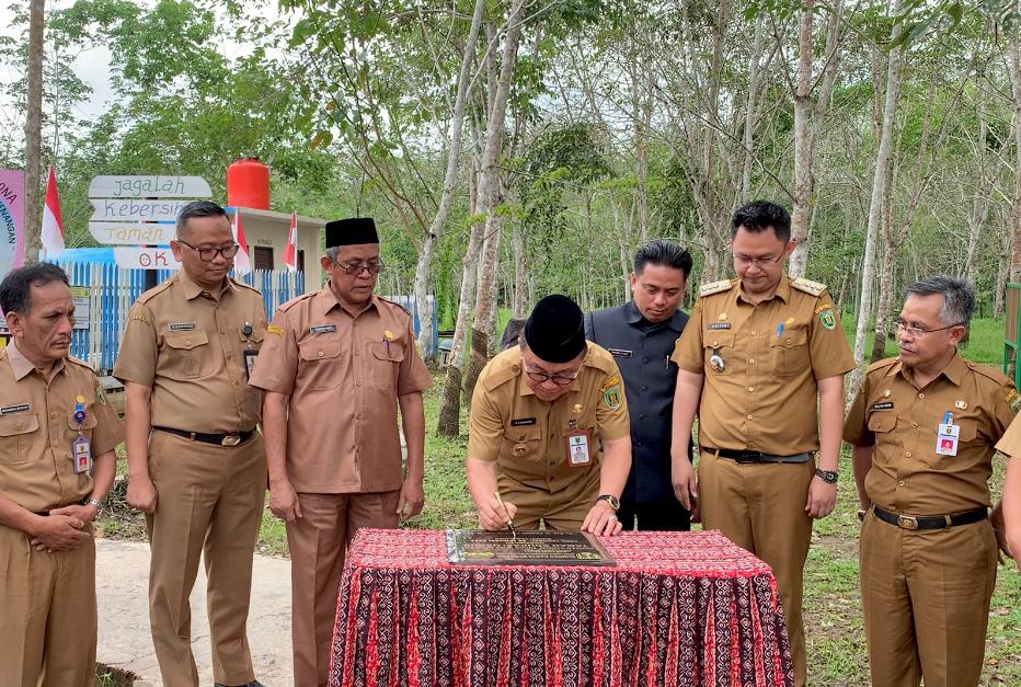 Hadiri Musrenbang Di Muara Harus, Bupati Anang Sekaligus Resmikan Tempat Wisata