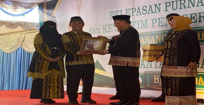 Pelepasan Purna Tugas Bupati Tabalong dan Ketua TP PKK Kab. Tabalong sekaligus Pengantar Tugas Plh Bupati Tabalong