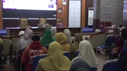 Cegah Kematian Ibu Akibat Eklamsi, Dinkes Tabalong Edukasi Bidan dan Kader Posyandu
