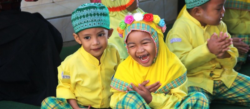 Beri Piala Untuk Anak Paud (Kec. Tanta)