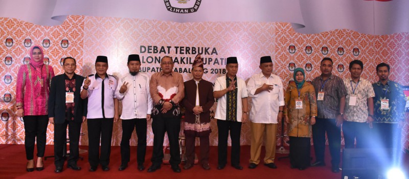 Debat Terbuka Calon Wakil Bupati Tabalong Digelar (Kec. Tanta)