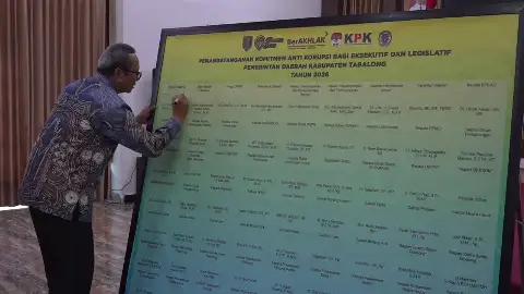 Perkuat Integritas, Pejabat Pemkab Tabalong Teken Komitmen Anti Korupsi