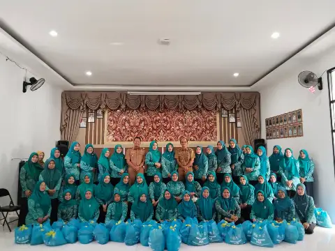 Pertemuan Rutin TP. PKK Kecamatan Dengan TP. PKK Desa serta Kelurahan Se Kecamatan Kelua