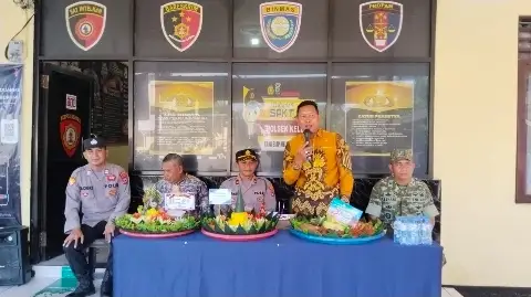 Menghadiri Acara Perayaan HUT Bayangkara ke 80 Tahun 2026 di Polsek Kelua