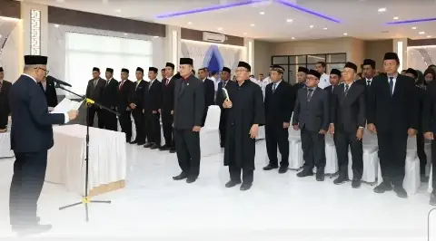 Bupati Tabalong Lantik Komisaris PT Air Minum Tabalong Bersinar