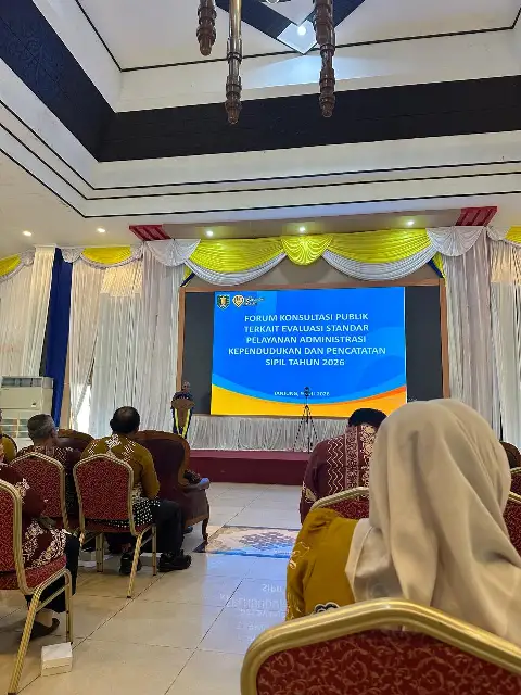 Dinas Perpustakaan dan Kearsipan Kabupaten Tabalong menghadiri Forum Konsultasi Publik (FKP) Evaluasi Standar Pelayanan Administrasi Kependudukan dan Pencatatan Sipil Tahun 2026 