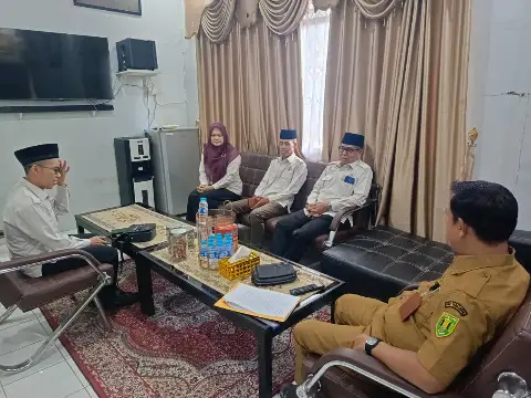 Kunjungan Yayasan STIT Syekh Muhammmad Nafis Tabalong terkait KKN diwilayah Kecamatan Muara Harus