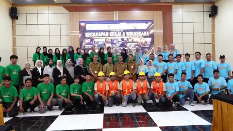 Bupati Tabalong Buka Program Kecakapan Kerja LKP JIKAMAKA, Dukung Target 15 Ribu Tenaga Terampil