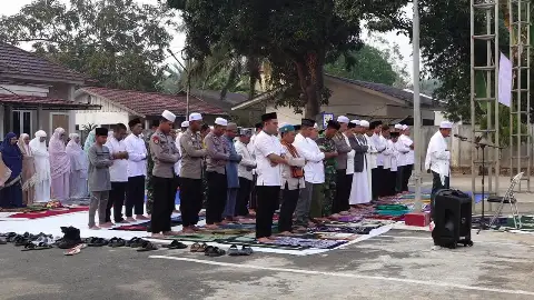 Kemarau Panjang Picu Kekeringan dan Karhutla, Warga Tanta Gelar Shalat Istishqa